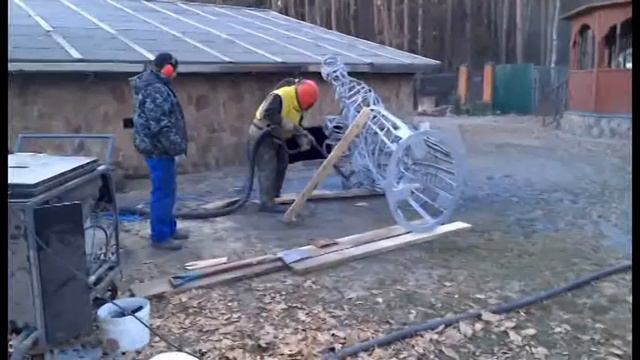 Оцинковка скульптуры из проволоки смотреть онлайн