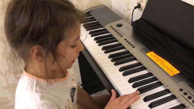 Обучение на фортепиано. Курс фортепиано для начинающих. Обучение детей играть на пианино. Ноты смотреть онлайн