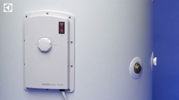 Водонагреватель Electrolux Proff EWH 200