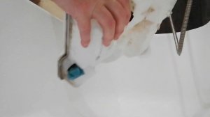 Форд Фокус 3 ремонт бачка омывателя и фары. Ч.3. Термопистолет сила!