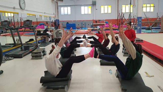 ADDOMINALI CHALLENGE!! ISOLA DEI FAMOSI❤ginnastica artistica CSB смотреть онлайн