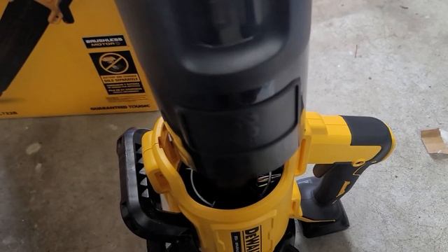 Dewalt 20vr XR  Handheld Axial Blower DCBL722B