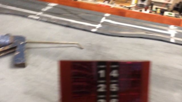 SCX Digital Nascar Slot Car Track 1/32 build - filling the gaps between pieces смотреть онлайн