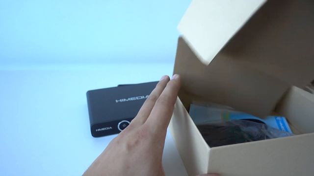 HiMedia Q30 Android TV Box powered by HiSilicon Hi3798M V200 Unboxing (Video) смотреть онлайн