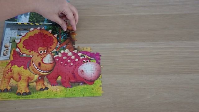 Собираем пазлы для детей вместе - все турбозавры: Тор, До, Буль, Анки, Трак и маленький Зер.