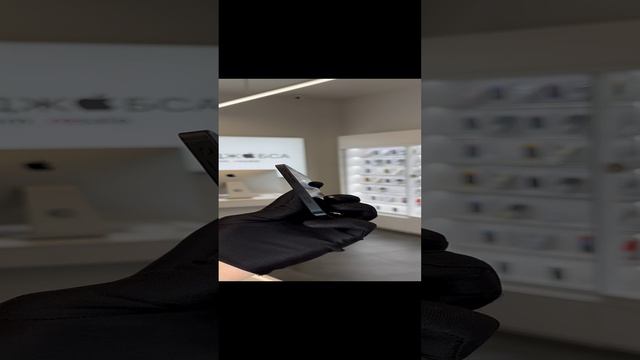 iPhone 13 Mini Black смотреть онлайн