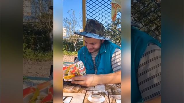 СВАТЫ | Валюха разгадала кроссворд смотреть онлайн