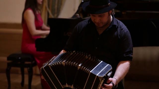 ролик про Танго смотреть онлайн