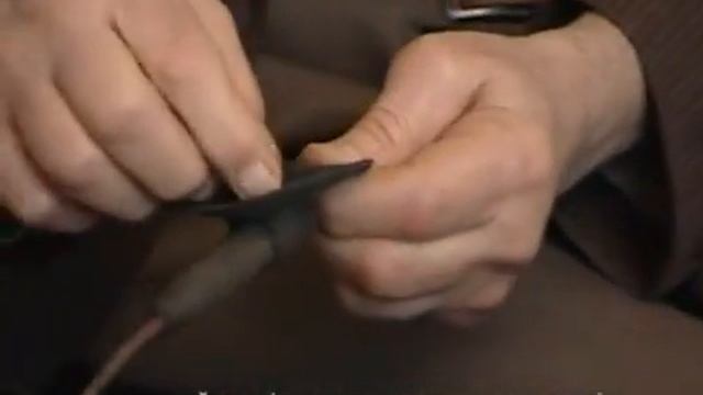 Василий Максютинский Чудо люди Электро-Дедушка не боится тока ))) смотреть онлайн