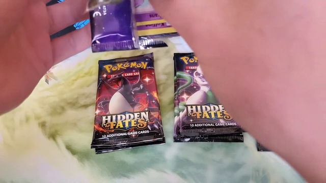 Hidden Fates Elite Trainer Box + Bonus Pull 💥 смотреть онлайн