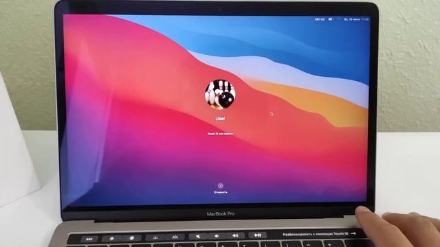 Продаю Macbook 2017 Touch Bar смотреть онлайн