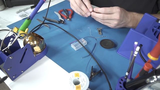 #111 - Soldering Cheap eBay Electronics Kits - Mobile Monday смотреть онлайн