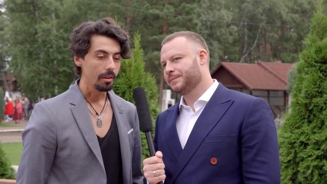 #TOPSHOWMEN Ведущий Леонид Петров. Виолетта и Иван смотреть онлайн