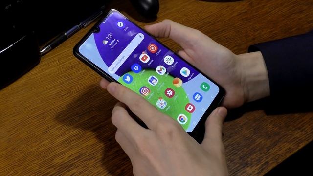 Samsung Galaxy A22 LTE - Бюджетный телефон с OIS камерой /// Аварьская Почта смотреть онлайн