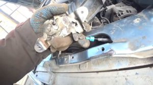 Не закрывается капот. Нива. Шеви-нива.