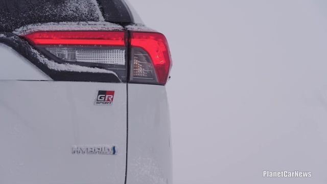 Toyota RAV4 GR SPORT 2023 | Hybrid & Plug-in Hybrid | Driving & Design Details смотреть онлайн