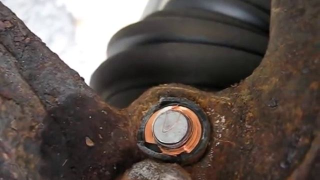 CITROEN XSARA PICASSO ABS SENSOR FITTING.mp4