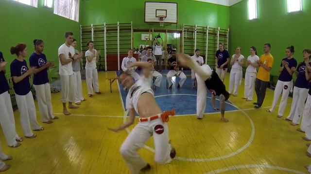 1 event capoeira camara Criméia com Mestre Bola e Professor Cicatriz смотреть онлайн