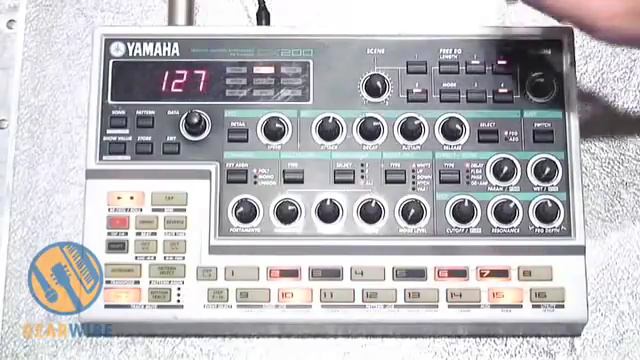 Yamaha DX200 Desktop Control Synthesizer: Basic Features смотреть онлайн