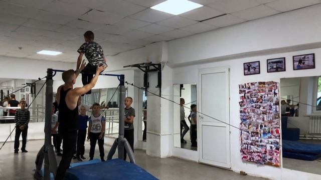 Только 1 из 10 сможет сделать этот элемент/Изучение кумквата попытками/Заруба детей смотреть онлайн