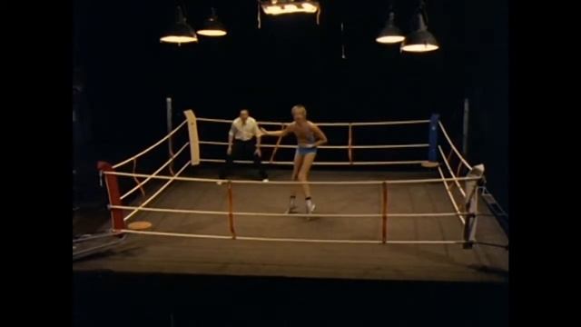 Colin Bomber Harris Monty Python смотреть онлайн