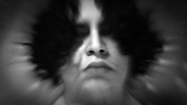In vino veritas. (B&W) смотреть онлайн
