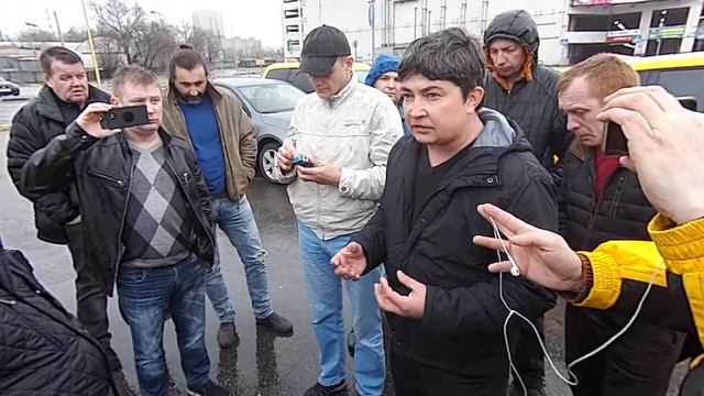 Таксисты в штабе дальнобойщиков смотреть онлайн