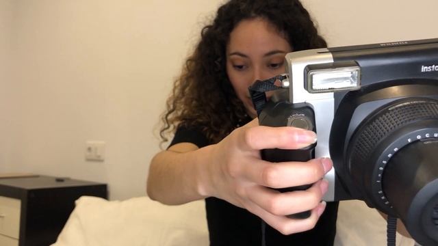 cambiar carrete y pilas instax mini y instax wide 300 en español смотреть онлайн