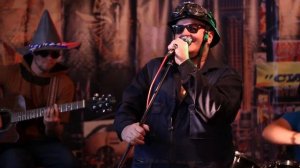 Алексей Блохин - "Ножку подними" (группа Ласковый Бык)