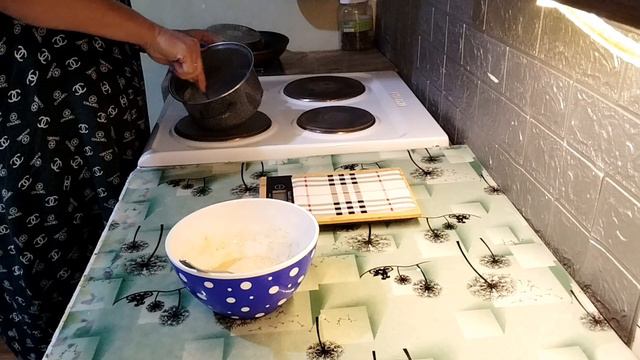 Завтрак 28.08.24, кашавкусняша и омлет с творогом. смотреть онлайн