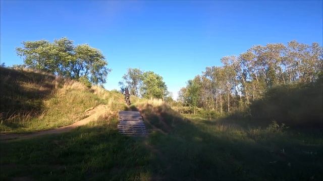 Yamaha Yz250 And Suzuki Rmx250 Ripping Around
