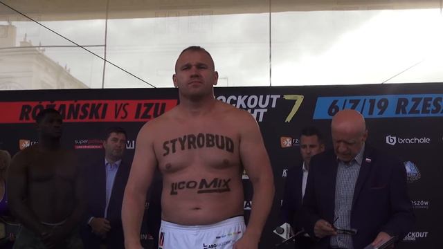 IZU vs RÓŻAŃSKI OFICJALNE WAŻENIE смотреть онлайн