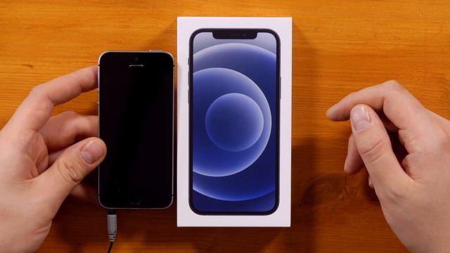 Nach drei Jahren iPhone SE: Unboxing meines iPhone 12 | geekimpact смотреть онлайн