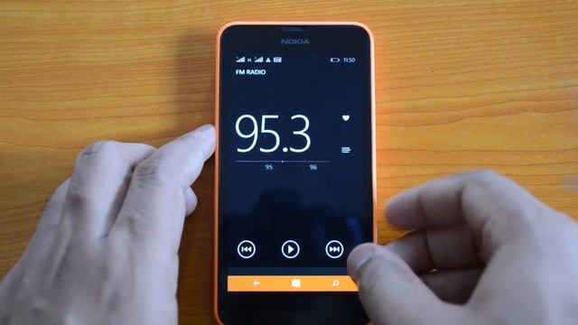 FM Radio on Nokia Lumia 630 смотреть онлайн