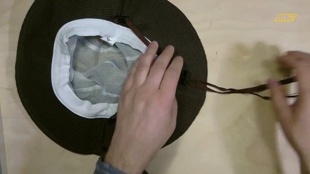 Солнцезашитная шляпа смотреть онлайн