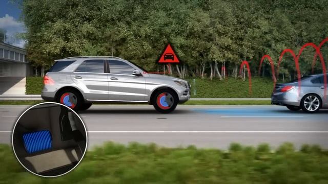 Accident Avoidance -- COLLISION PREVENTION ASSIST -- Mercedes-Benz смотреть онлайн