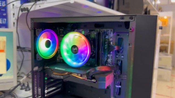 Aerocool Skribble, системный блок с небольшим таким кастомом
