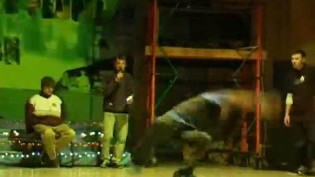 Max & Aik vs Шаман & Kresh (День рождения CHELLE PEOPLE - 2011) смотреть онлайн