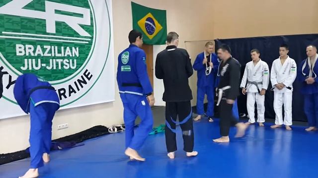 Вручение синих поясов по BJJ Дмитрию Тимофееву и Владиславу Сухорукову. 14.05.2017 смотреть онлайн
