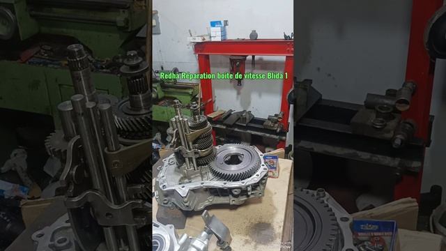 montage boite vitesse Renault Logan 1.4 смотреть онлайн