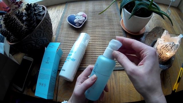 Распаковка корейской косметики Интересная фирма Yadah Тонер и пенка смотреть онлайн