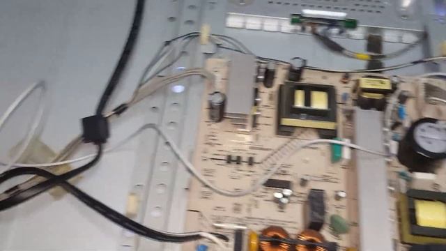 como activar las lámpara ccfl de 2 tv Sony