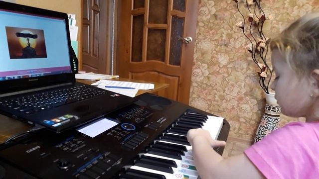 20191207 152759 Софийка поет нотки смотреть онлайн