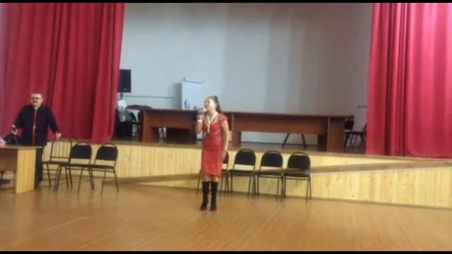 Красотка в красном платье №2 смотреть онлайн
