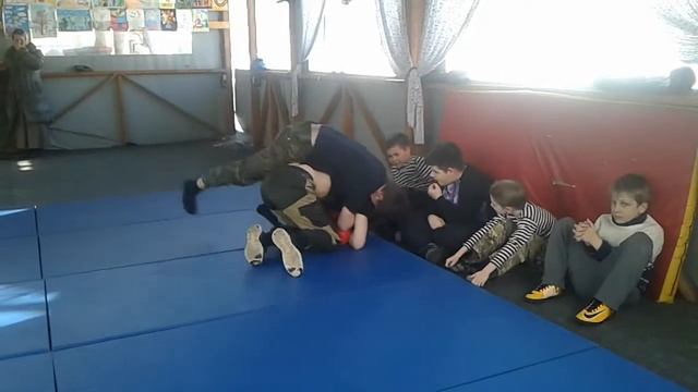 Учебная схватка Кравченко Степана и Кравченко Фёдора