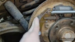 Устройство задних тормозных колодок Фольксваген транспортёр Т4.