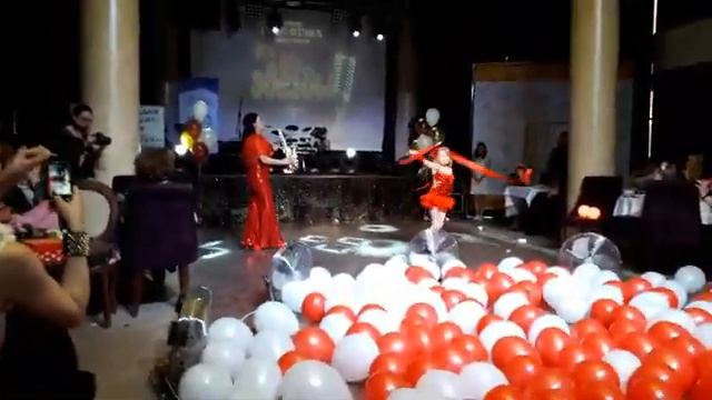 Две Звезды.mp4 смотреть онлайн