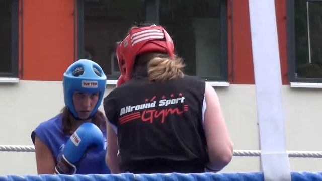 BOXING GIRL - OPEN AIR FIGHT PART 3 женский бокс бой на улице CHICAS DE BOXEO смотреть онлайн