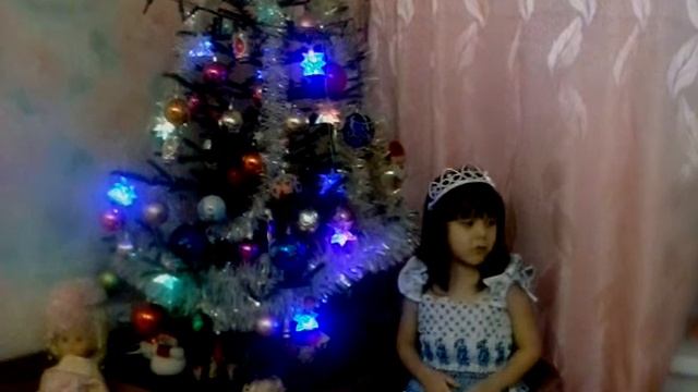 Алиса читает стихотворение 3 смотреть онлайн