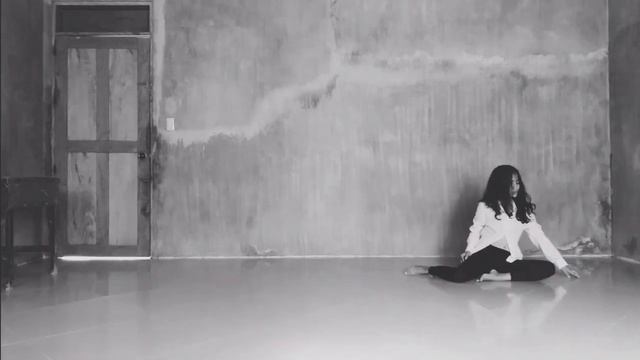 PAUBAYA -Moira Dela Torre | Contemporary Dance (Performance Art) смотреть онлайн